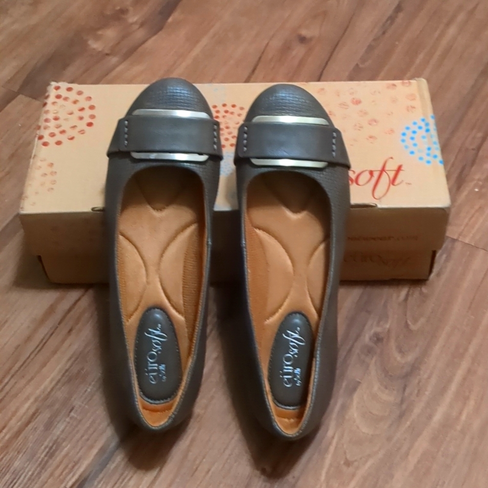 NIB Eurosoft slip on shoes